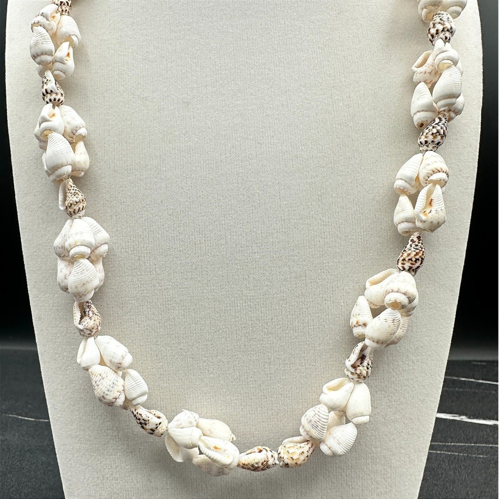 Vintage Clustered Cowrie Shell Choker Necklace Chunky Beach Nautical Statement